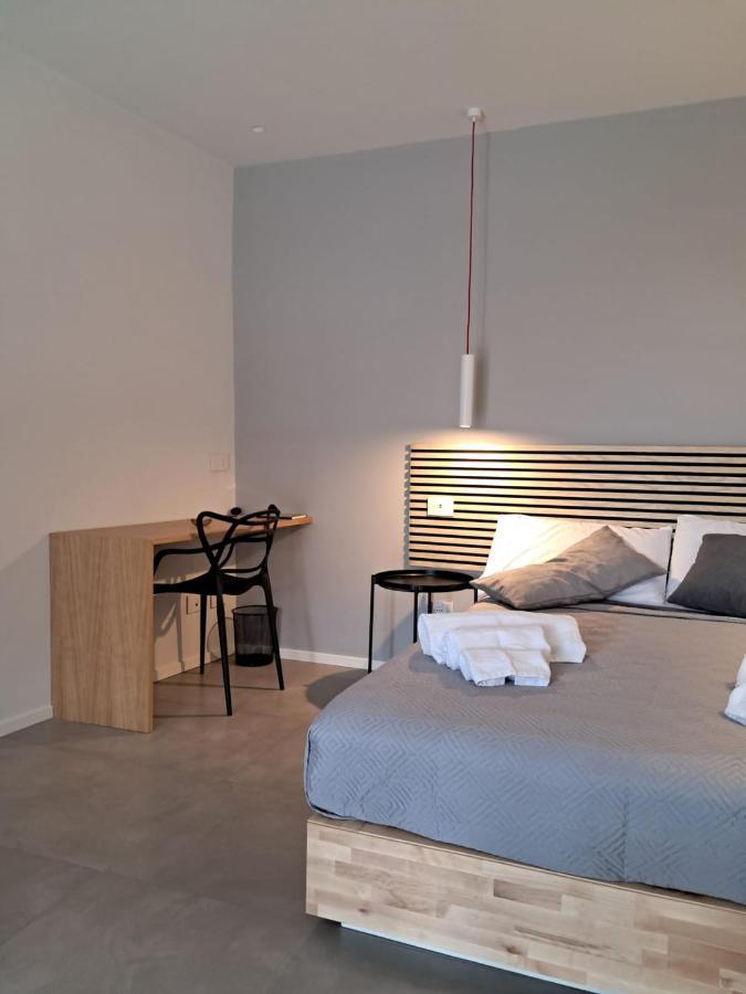 Aparthotel Porta San Paolo House Castelbuono  Esterno foto