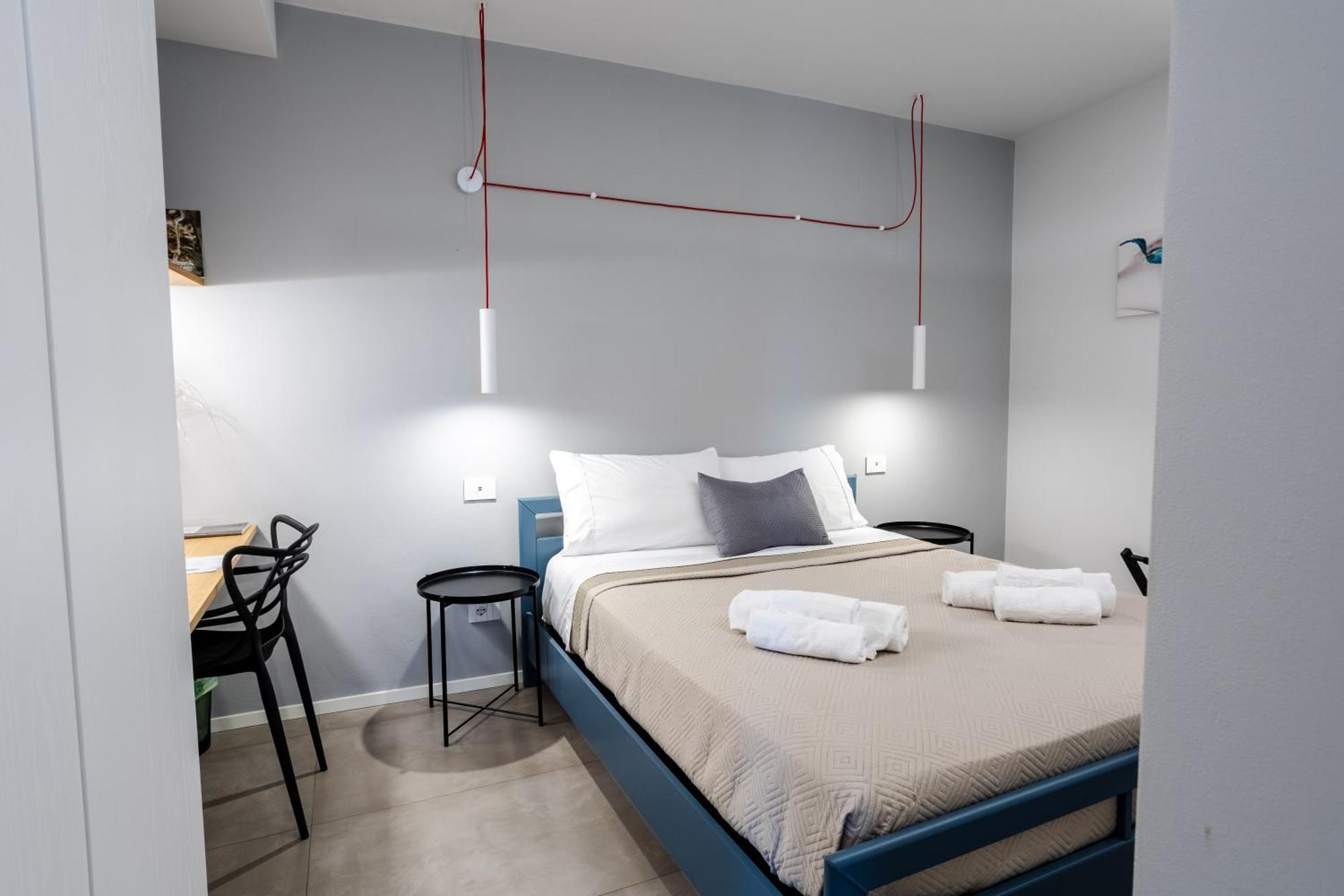 Aparthotel Porta San Paolo House Castelbuono  Esterno foto