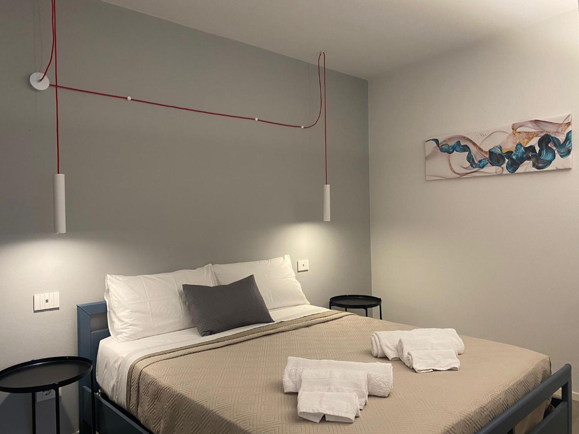 Aparthotel Porta San Paolo House Castelbuono  Esterno foto